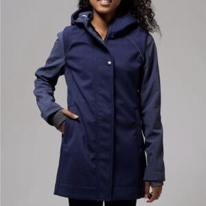 Like new Ivivva  (Lululemon) girls purple long sleeve jacket 6